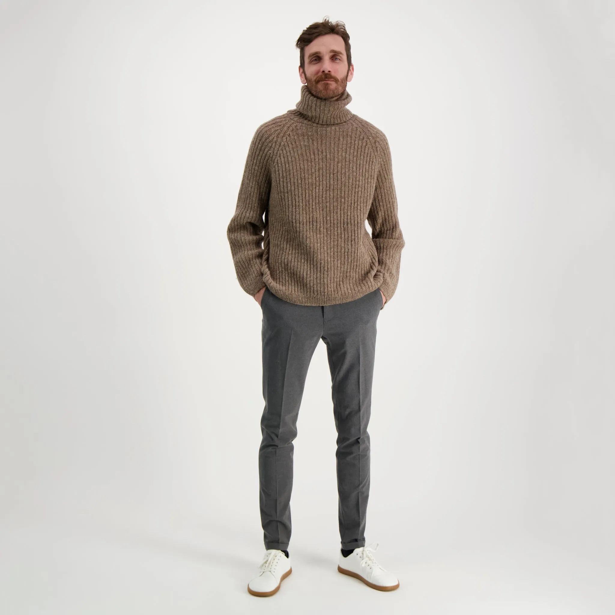 Alex Roll-Neck Beige