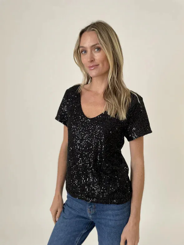 Anna Sequin Scoop Neck Top | Black