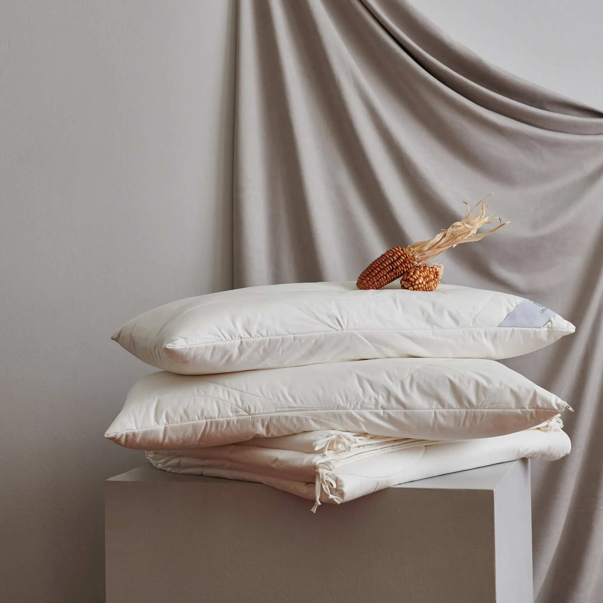 Arto Pillow [Natural white]