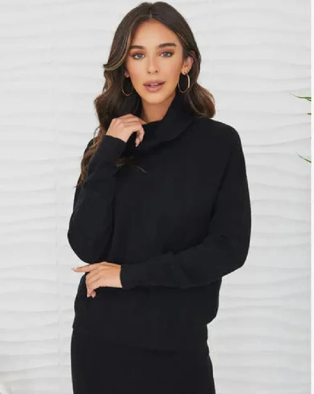 Aspen Turtleneck Sweater - Black