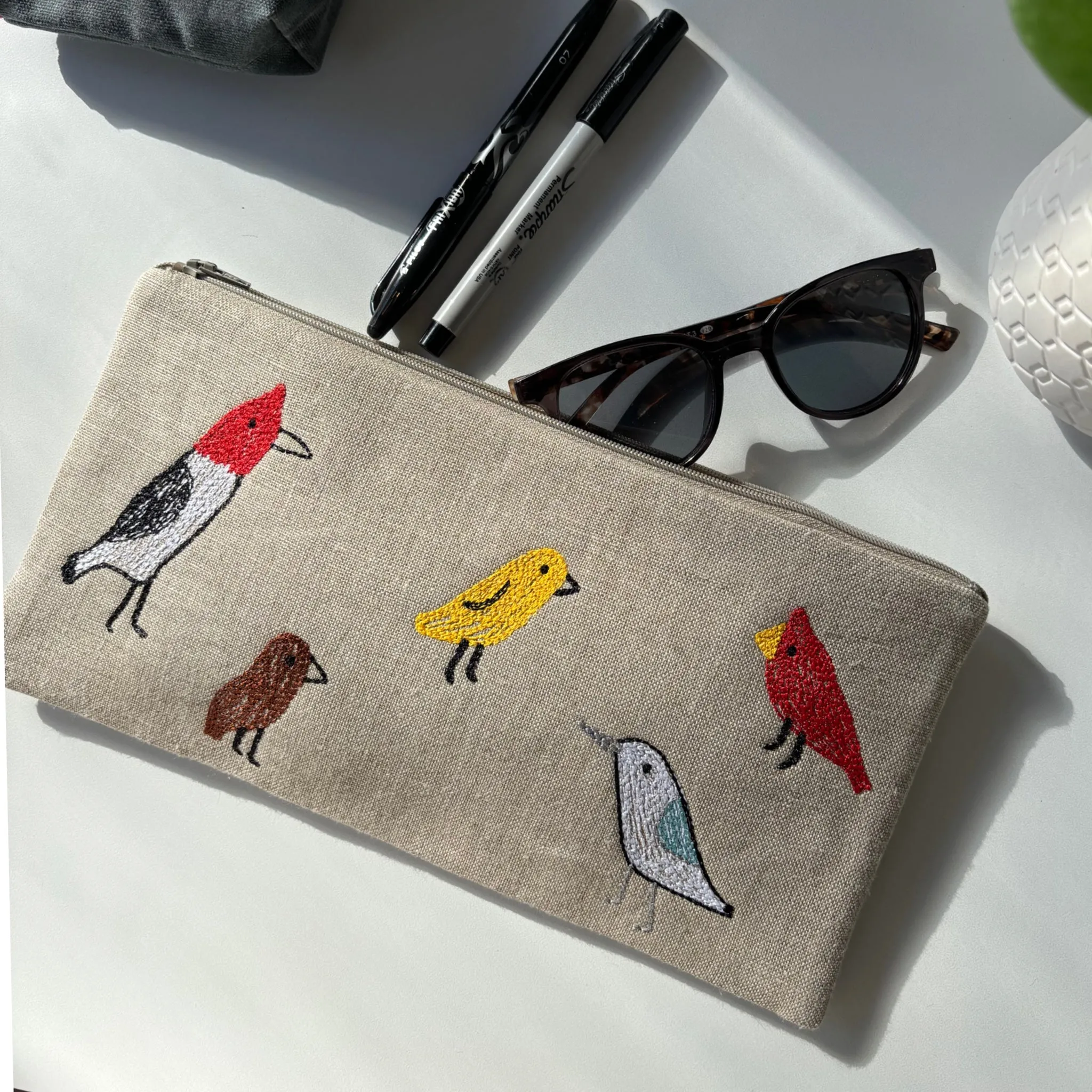 Backyard Birds Pouch