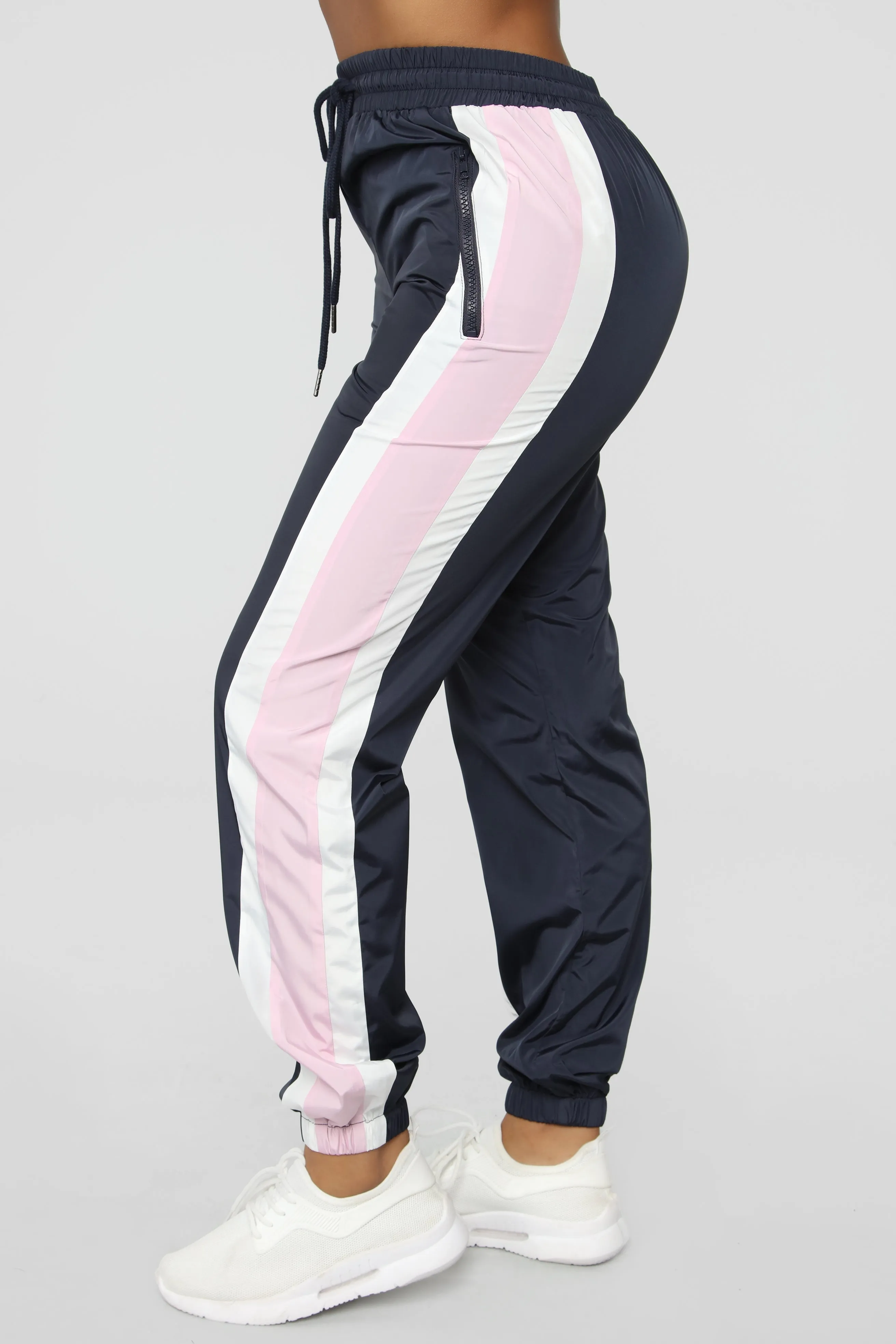 Blocking You Windbreaker Pant - Lavender/combo