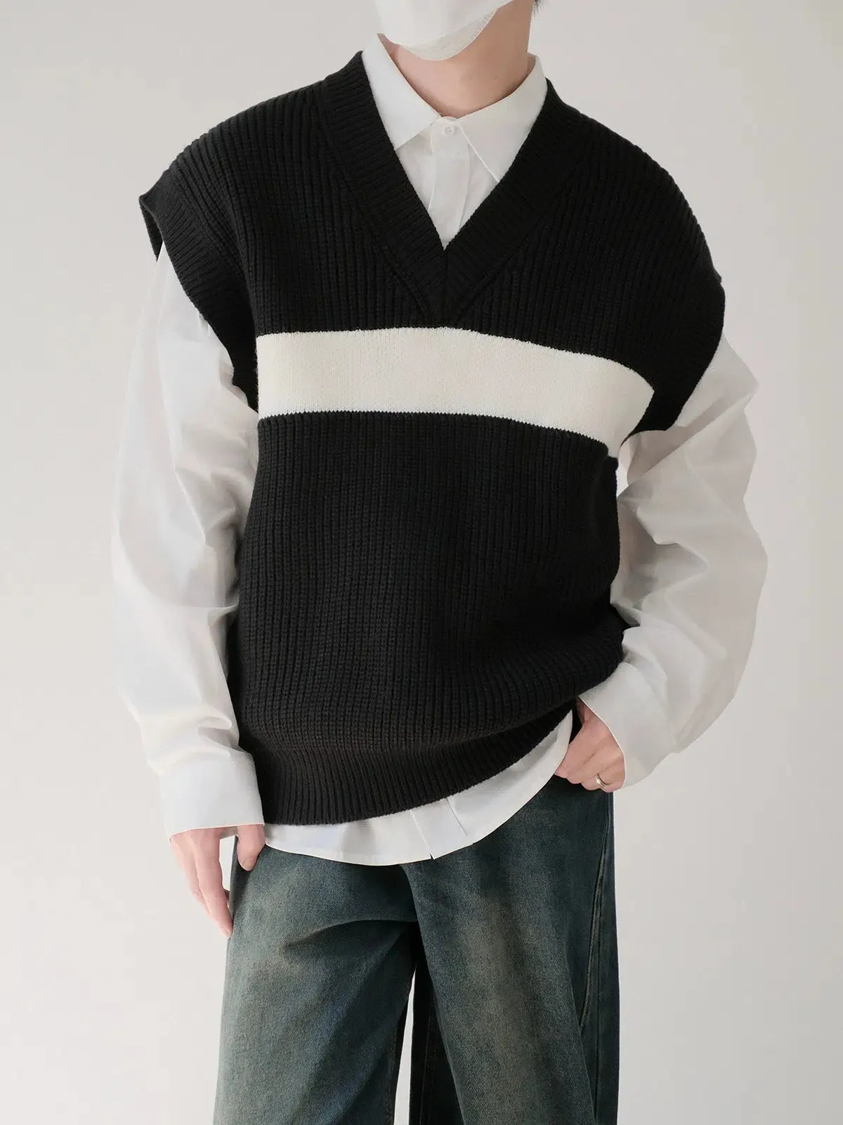 Knitted V-Neck Vest