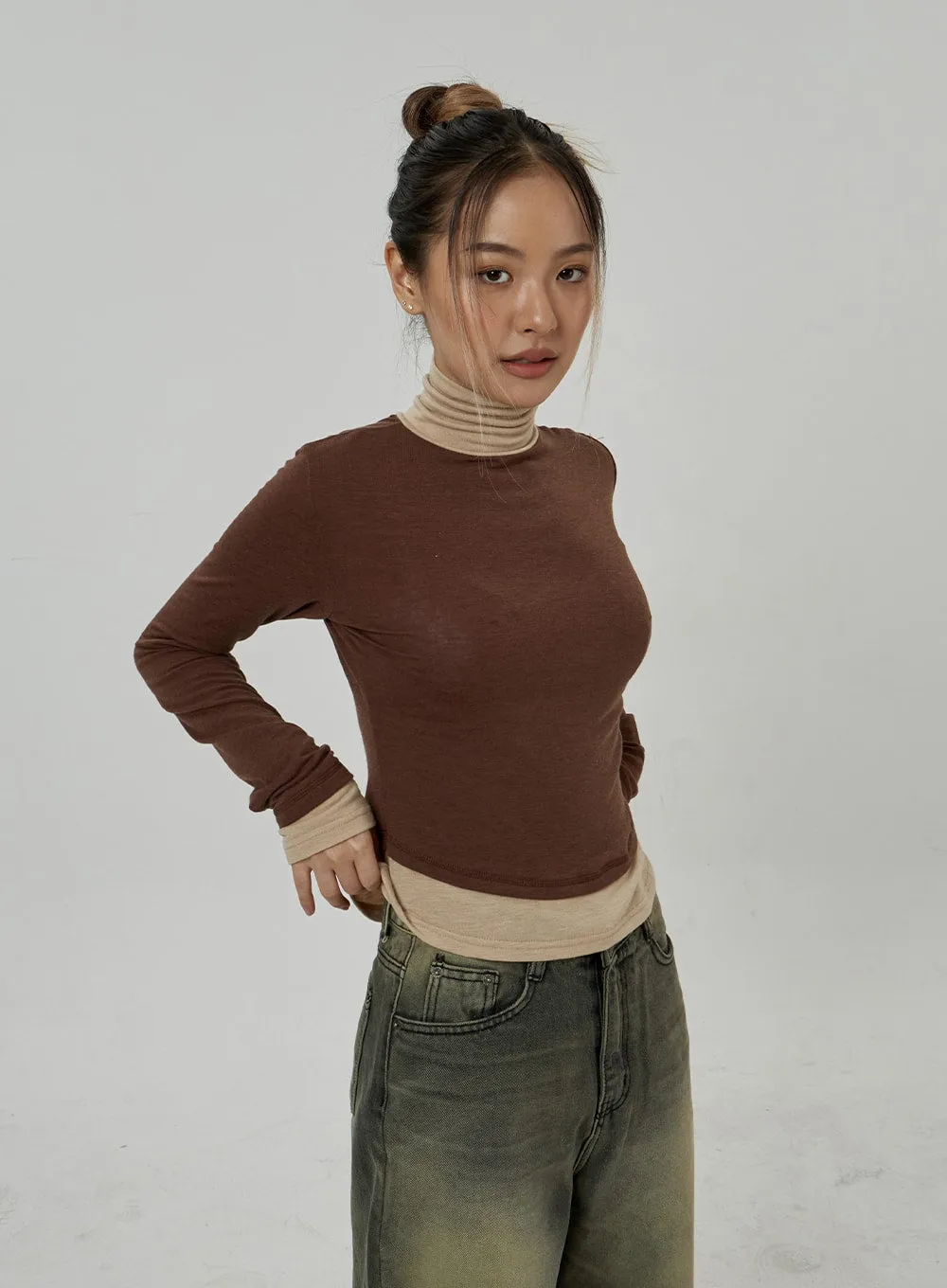 Layered Two Color Turtleneck CD26