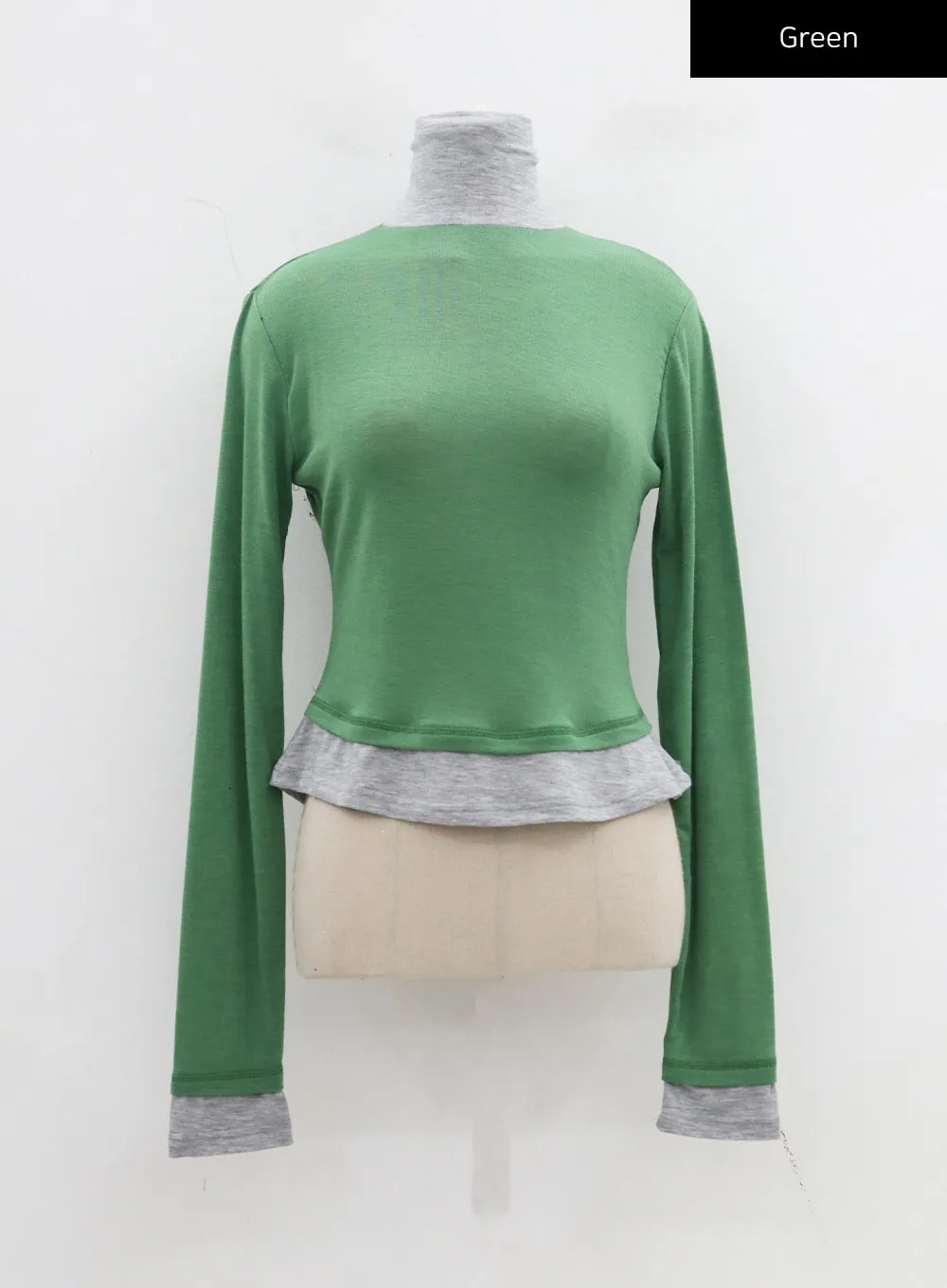 Layered Two Color Turtleneck CD26