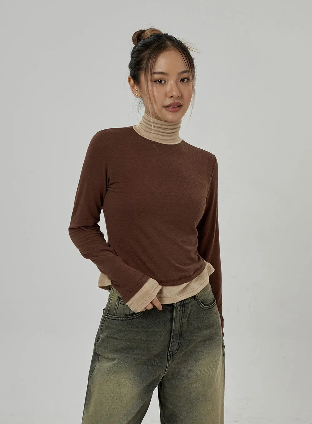 Layered Two Color Turtleneck CD26