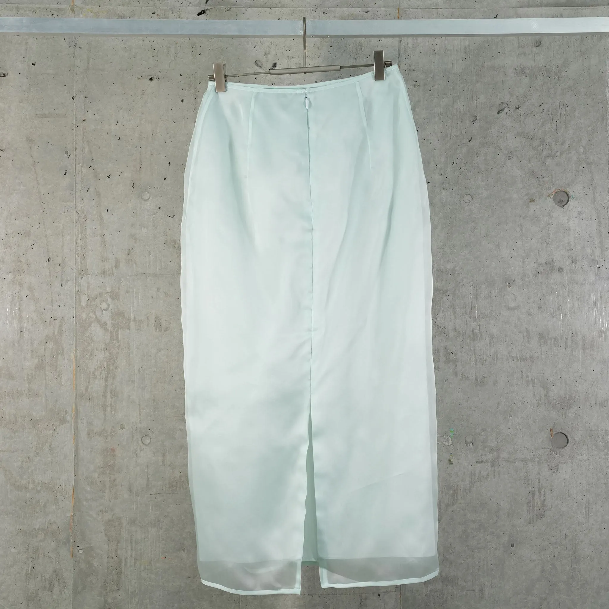 LONG PENCIL SKIRT WITH RUFFLES / MINT