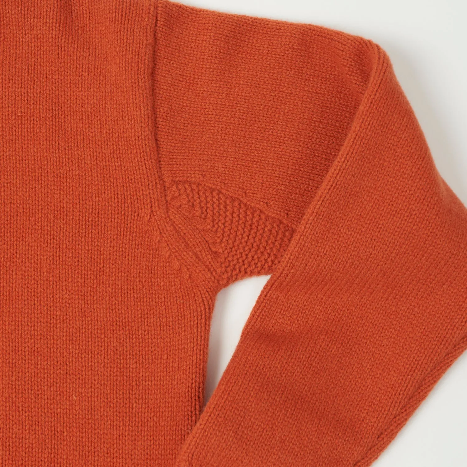 Merz b. Schwanen LOCT01 Turtleneck Knit Pullover - Rust