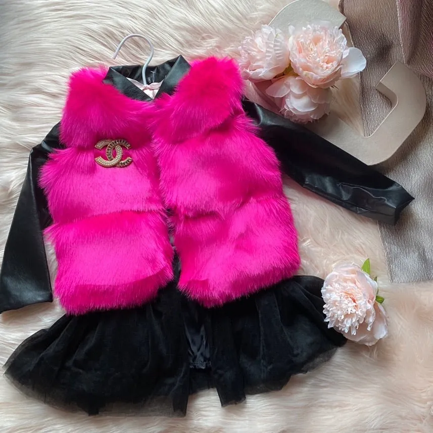 Mykonos Faux Fur Vest in Fierce Fuchsia