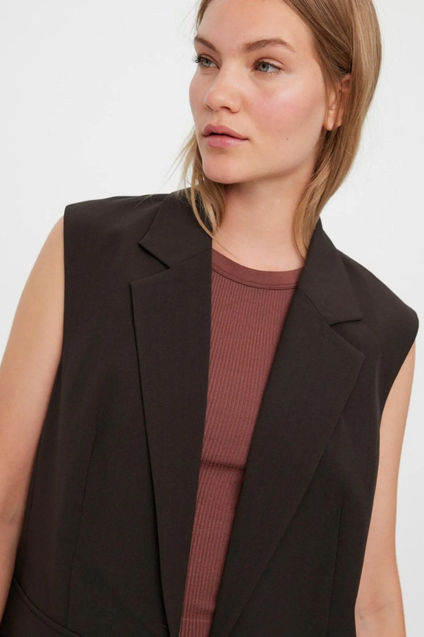 Troian Blazer Vest - Coffee Bean