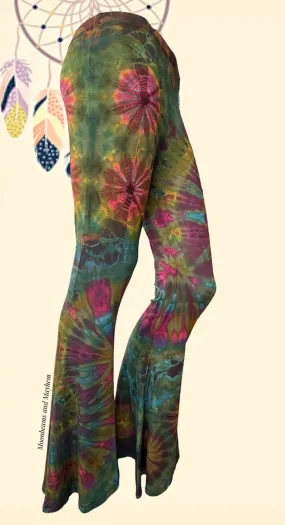 WILD CHILD GREEN TIE DYE BELL BOTTOM LEGGINGS (SIZE 10 - 14 / REG LEG )