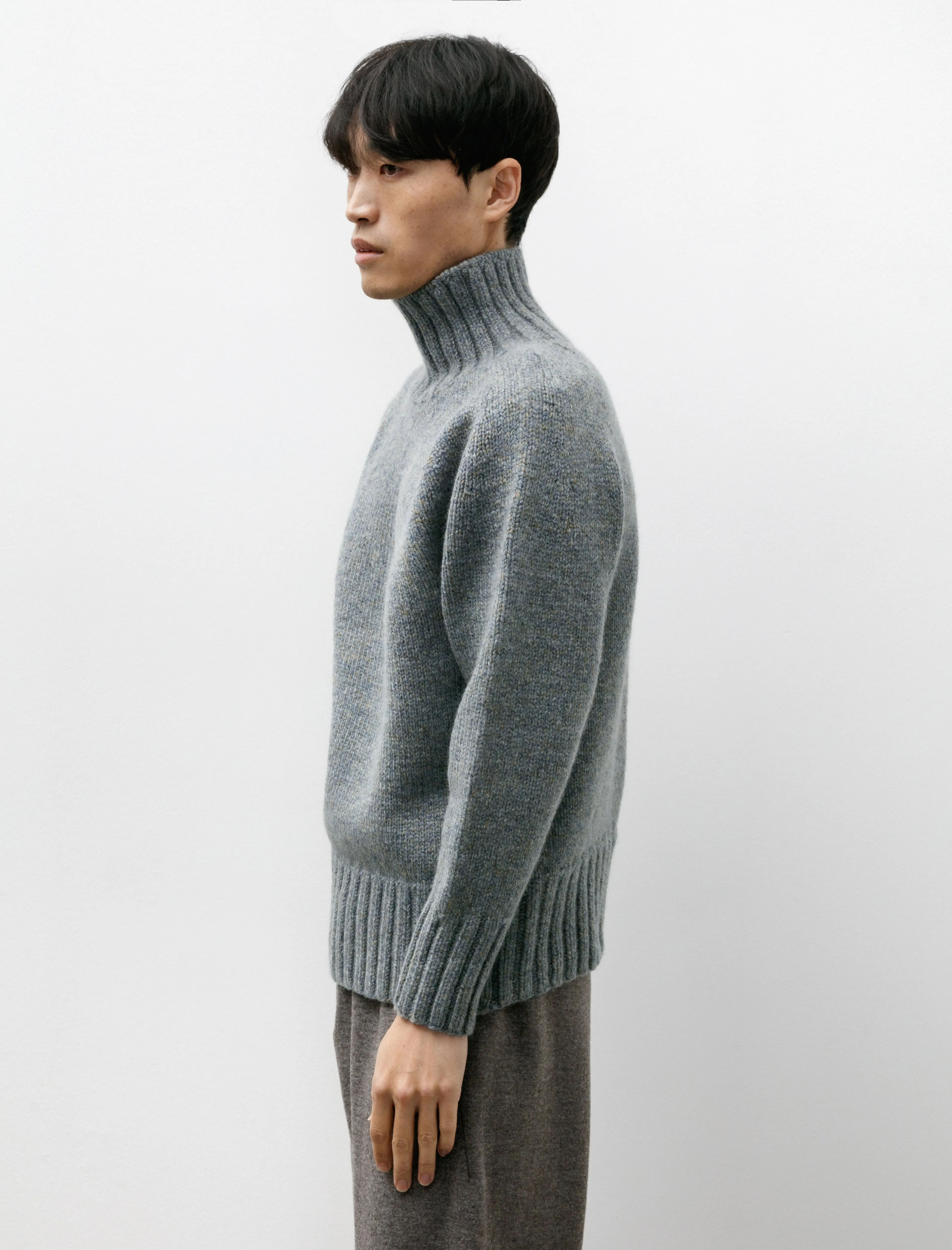 Yoke Top Turtleneck Sweater Fade Blue