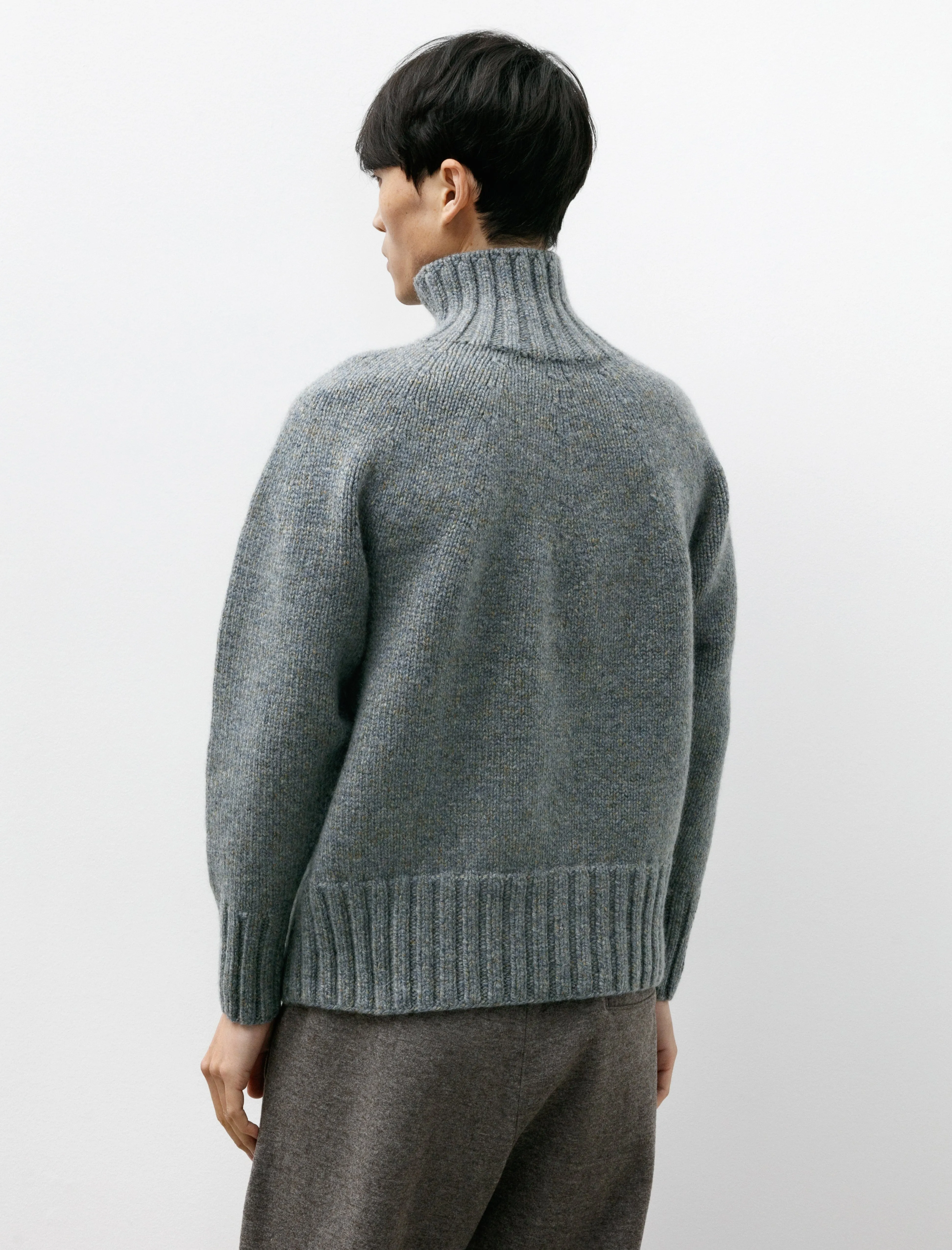 Yoke Top Turtleneck Sweater Fade Blue