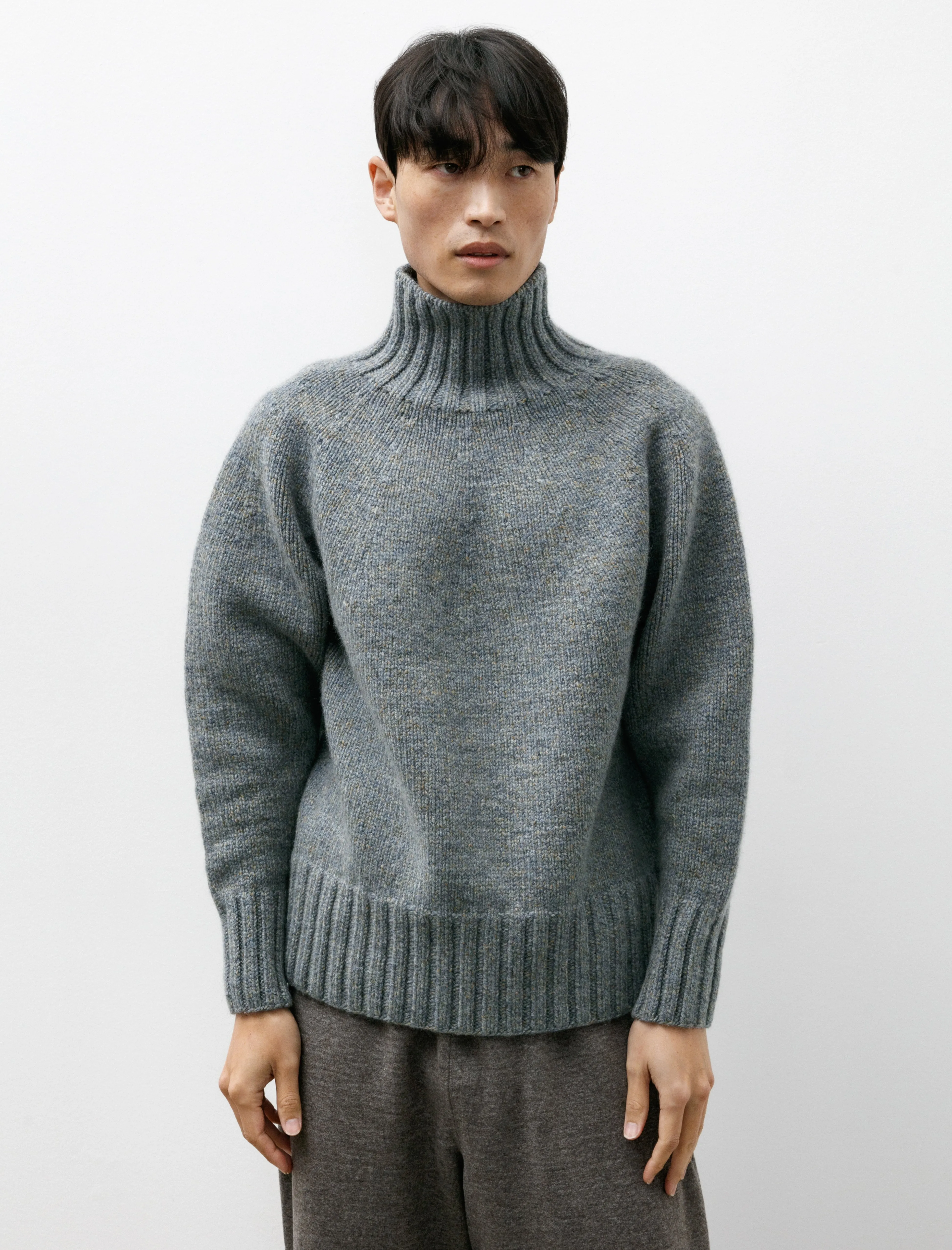 Yoke Top Turtleneck Sweater Fade Blue